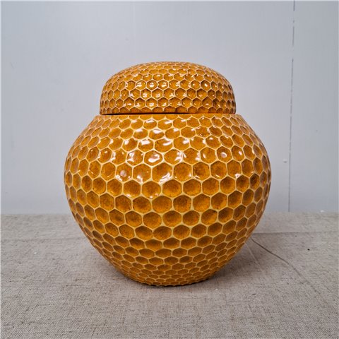 Danny's Fine Porcelain Home Decor Danny's Fine Porcelain amber Honeycomb Covered Jarthis Covered Jar Features - CLOSEOUT SAMPLE SALE
