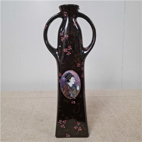 Danny's Fine Porcelain Home Decor Danny's Fine Porcelain Black Portrait Vasetall Black Openwork Handled Vase - CLOSEOUT SAMPLE SALE