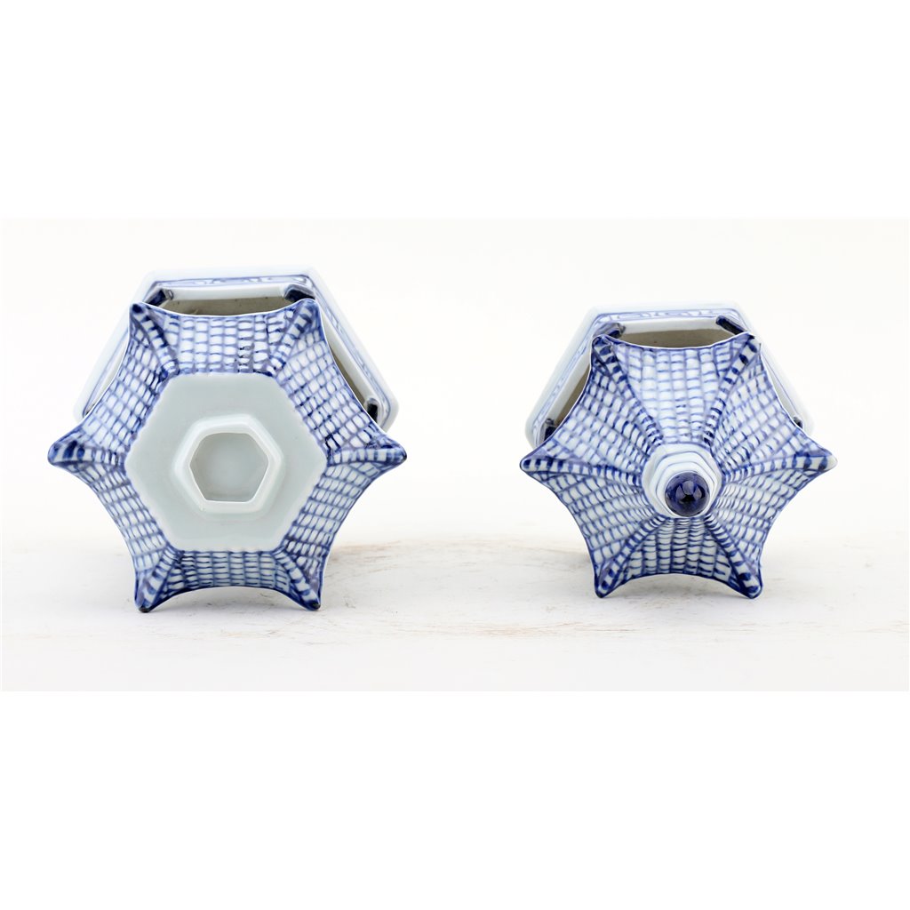 Danny's Fine Porcelain Home Decor Danny's Fine Porcelain Blue And White Pagoda(4 Sections) 50818