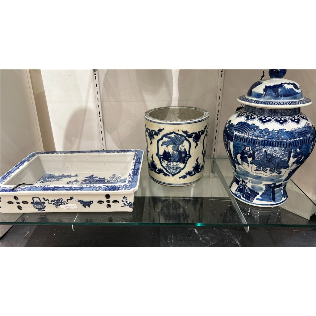 Danny's Fine Porcelain Home Decor Danny's Fine Porcelain BLUE AND WHITE RECTANGULAR BASIN (CLASSIC) 50112