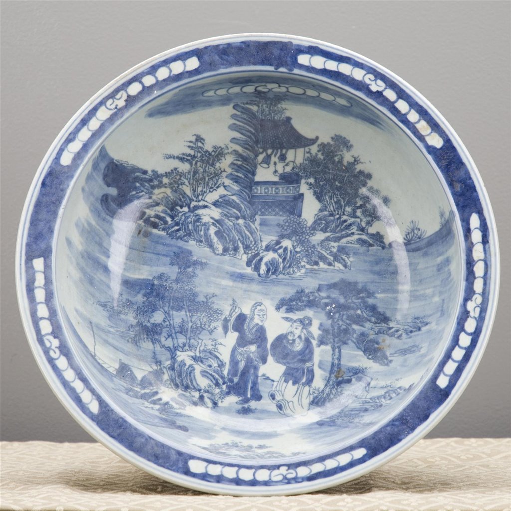 Danny's Fine Porcelain Home Decor Danny's Fine Porcelain Blue & White Lipped Basin