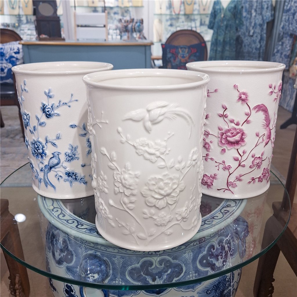 Danny's Fine Porcelain Home Decor Danny's Fine Porcelain Blue & White Round Waste Bin in Embossed Bird Pattern