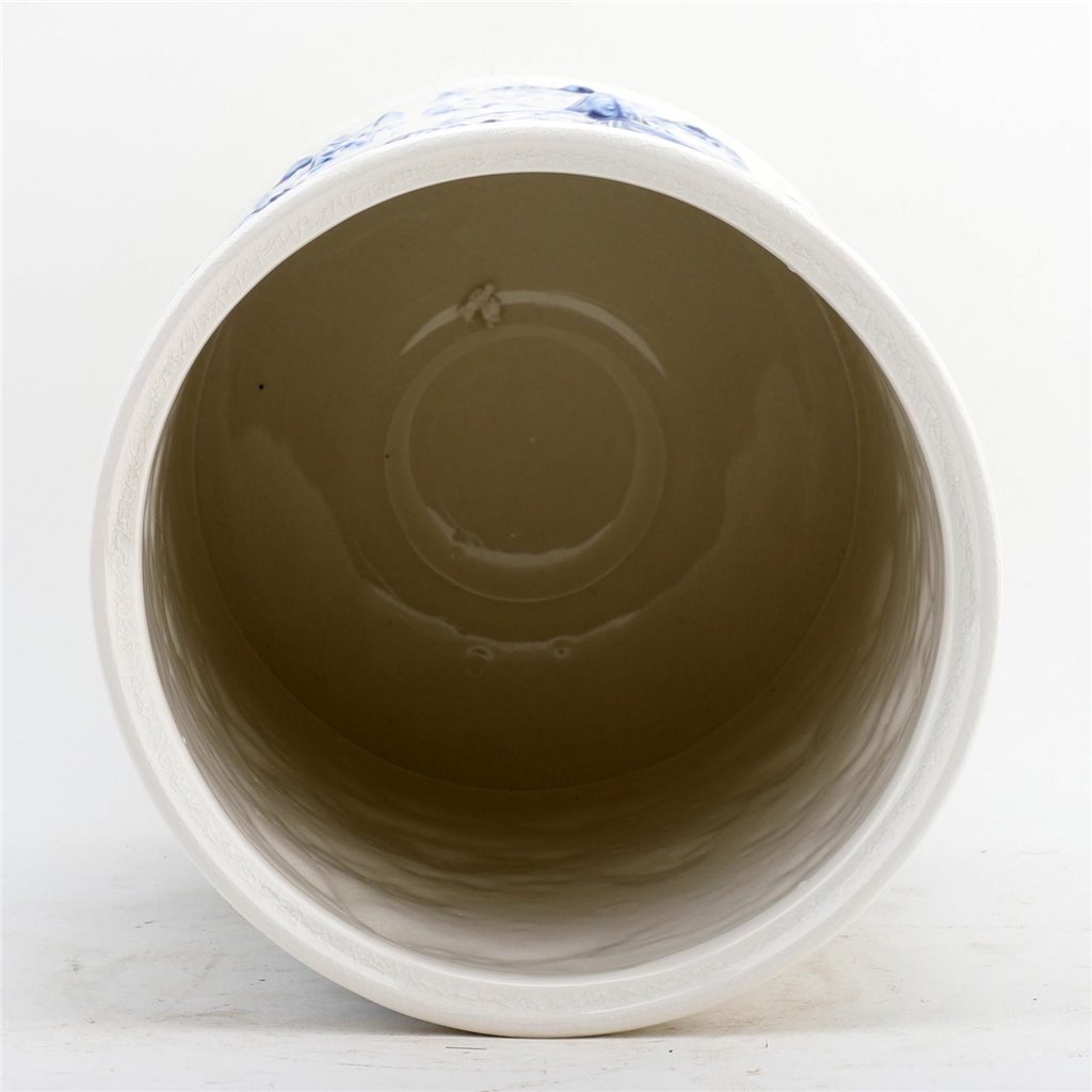 Danny's Fine Porcelain Home Decor Danny's Fine Porcelain Blue & White Round Waste Bin in Embossed Bird Pattern