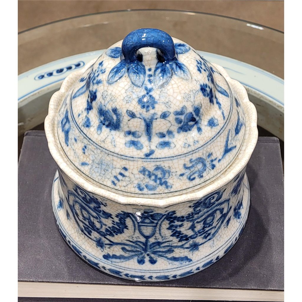 Danny's Fine Porcelain Home Decor Danny's Fine Porcelain Box- Annette/Azure Casey