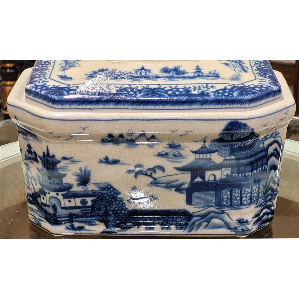 Danny's Fine Porcelain Home Decor Danny's Fine Porcelain Box Blue Willow