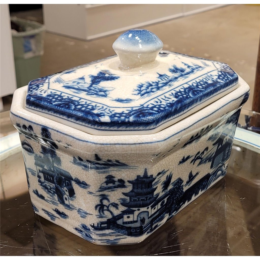 Danny's Fine Porcelain Home Decor Danny's Fine Porcelain Box Blue Willow