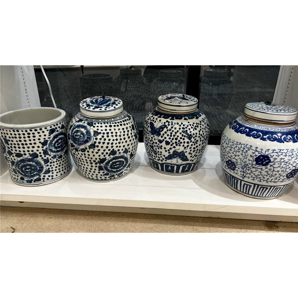 Danny's Fine Porcelain Home Decor Danny's Fine Porcelain Bulb Jar - Flowers - Blue & White Classic
