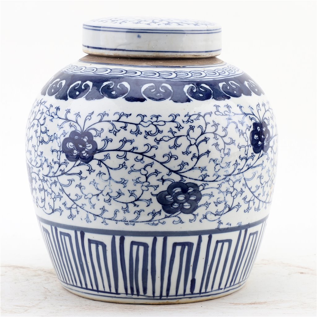 Danny's Fine Porcelain Home Decor Danny's Fine Porcelain Bulb Jar - Flowers - Blue & White Classic