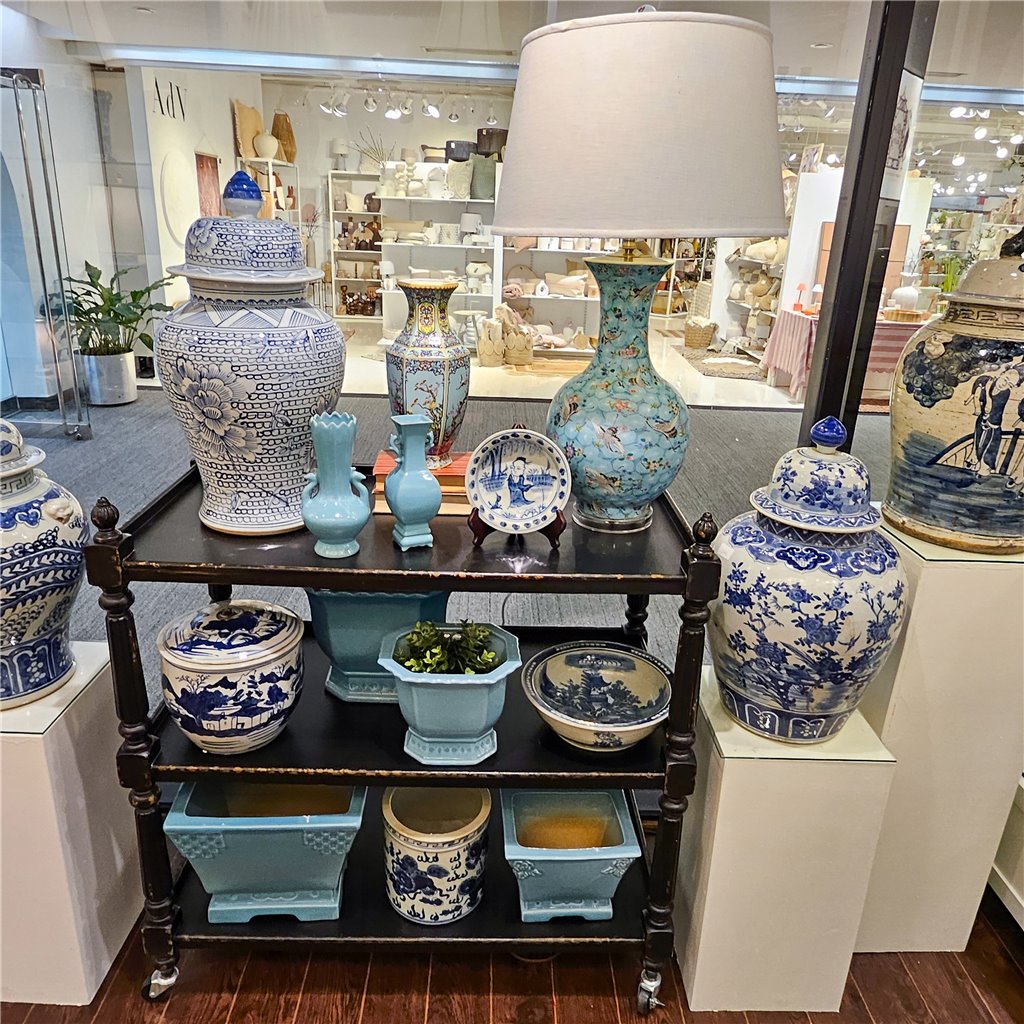 Danny's Fine Porcelain Home Decor Danny's Fine Porcelain Classic Pot- Blue & White Kirin