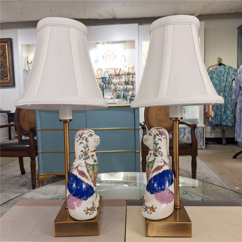 Danny's Fine Porcelain Home Decor Danny's Fine Porcelain Cordless Battery Rechargable Touch Lamp -Tobacco Leaf Dog-Pair - Left and