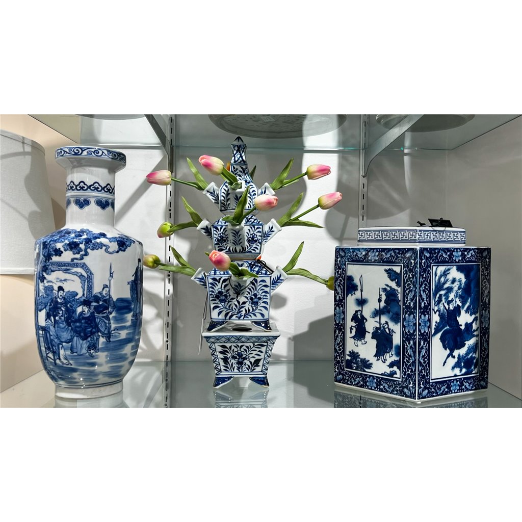 Danny's Fine Porcelain Home Decor Danny's Fine Porcelain Diamond Shaped Jar - Blue & White