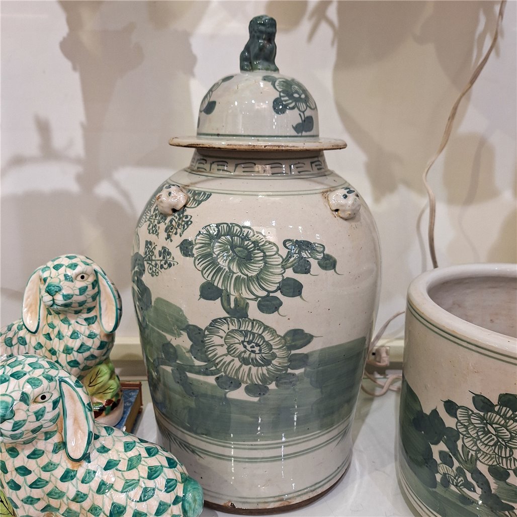 Danny's Fine Porcelain Home Decor Danny's Fine Porcelain Green Mud-Stepped Floral Covered Temple Jar Crafted Using