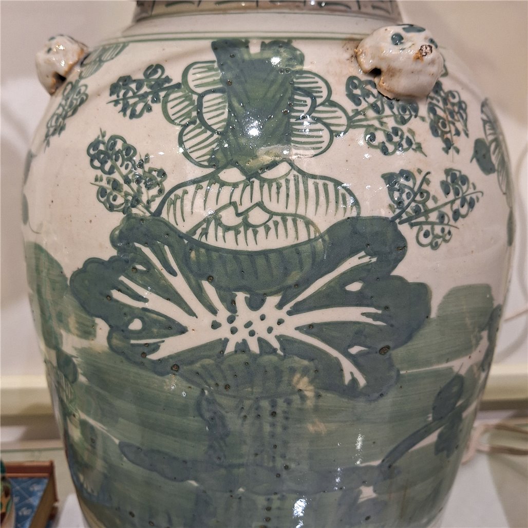 Danny's Fine Porcelain Home Decor Danny's Fine Porcelain Green Mud-Stepped Floral Covered Temple Jar Crafted Using
