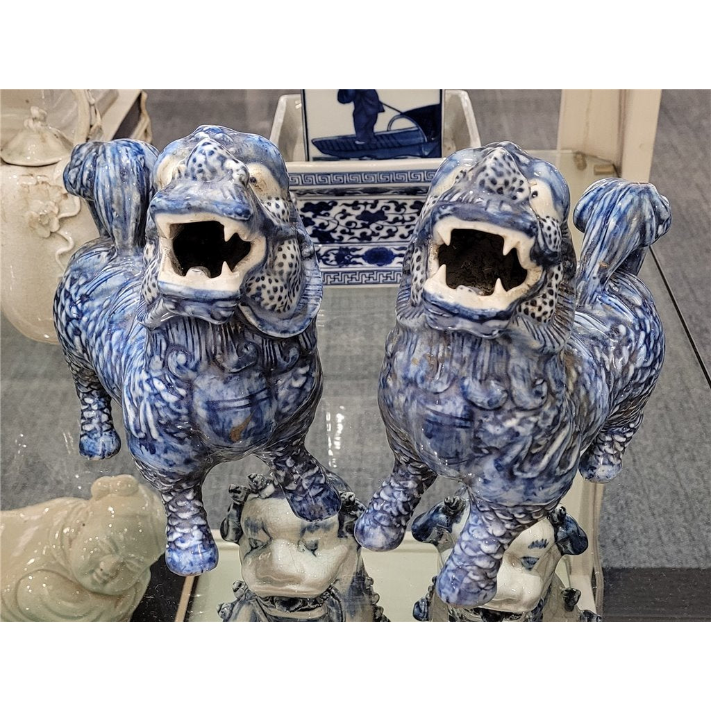 Danny's Fine Porcelain Home Decor Danny's Fine Porcelain Hand Made Lion Large Pair 50825