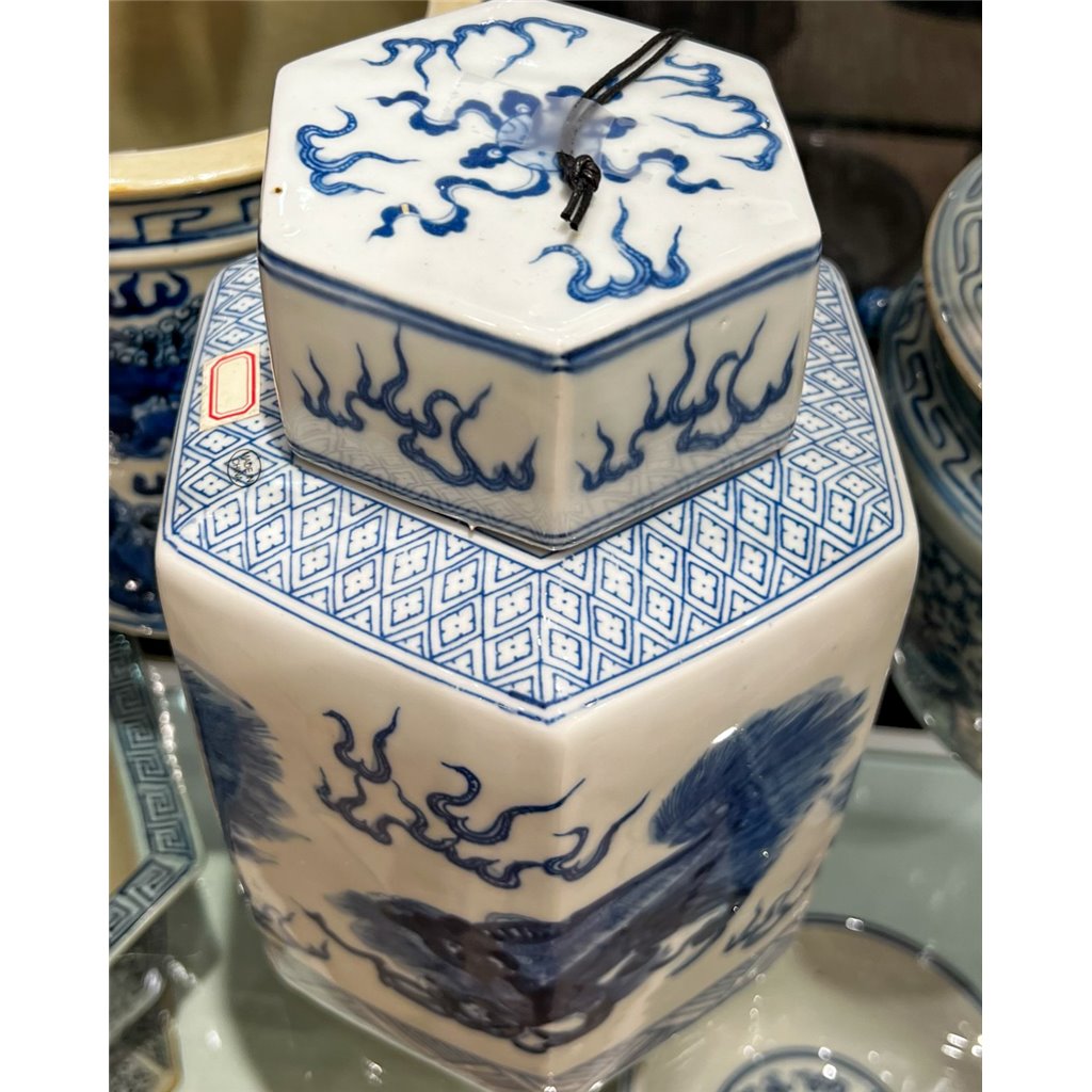 Danny's Fine Porcelain Home Decor Danny's Fine Porcelain Hex Lidded Jar -Blue And White 50832