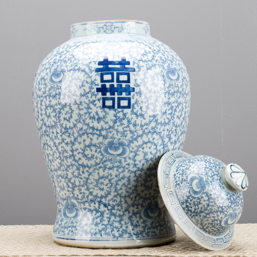 Danny's Fine Porcelain Home Decor Danny's Fine Porcelain Jar 50245