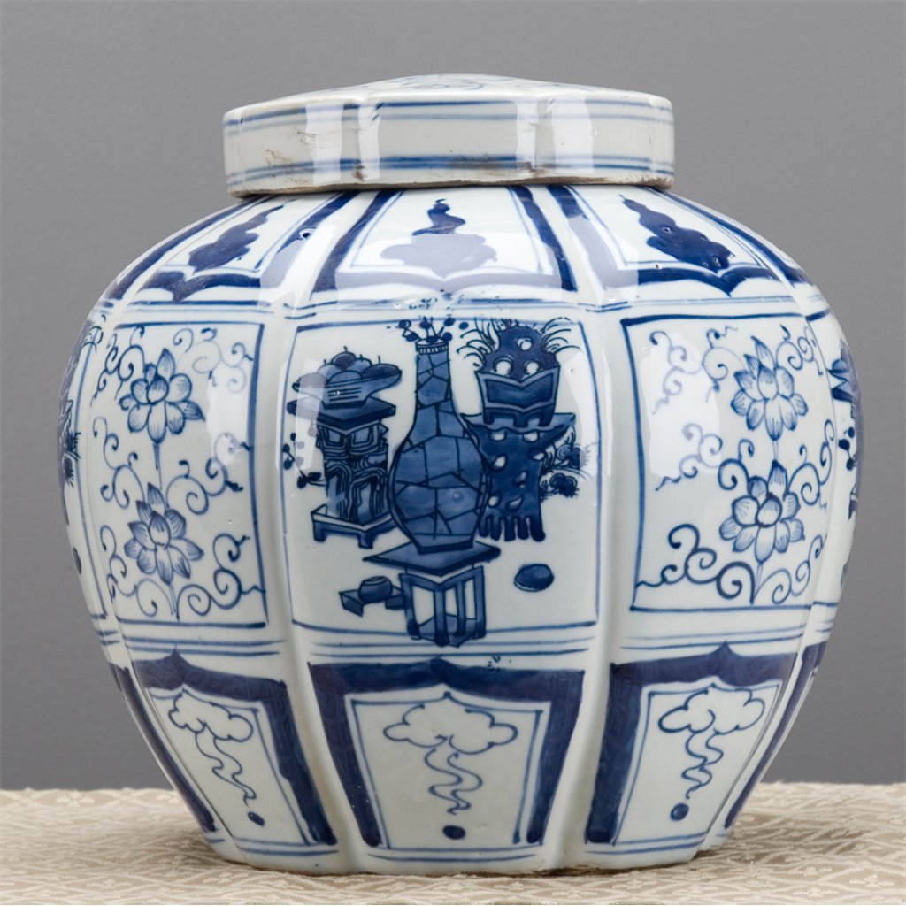 Danny's Fine Porcelain Home Decor Danny's Fine Porcelain Jar 50531