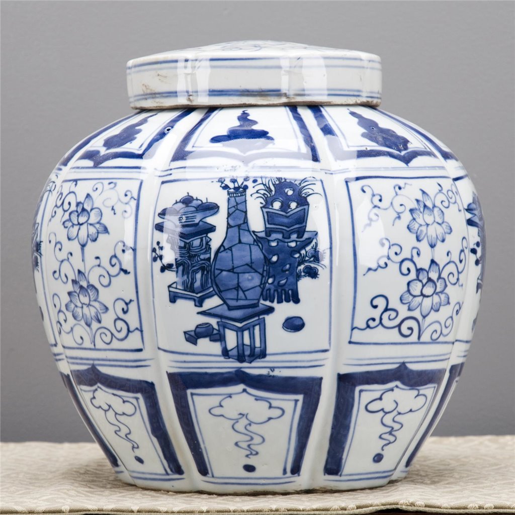 Danny's Fine Porcelain Home Decor Danny's Fine Porcelain Jar 50531