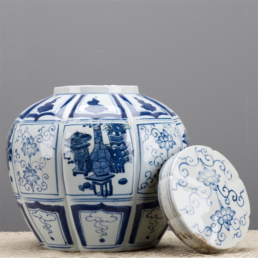 Danny's Fine Porcelain Home Decor Danny's Fine Porcelain Jar 50531