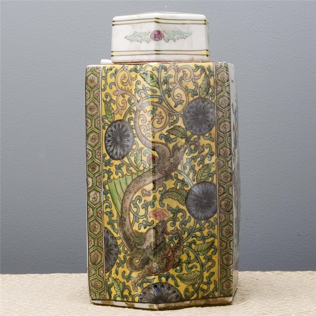 Danny's Fine Porcelain Home Decor Danny's Fine Porcelain Jar 50593