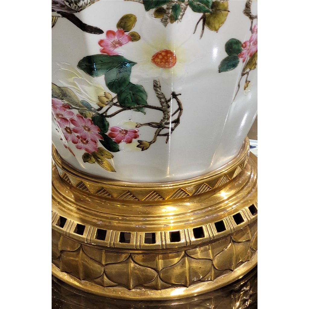 Danny's Fine Porcelain Home Decor Danny's Fine Porcelain Jar 60378