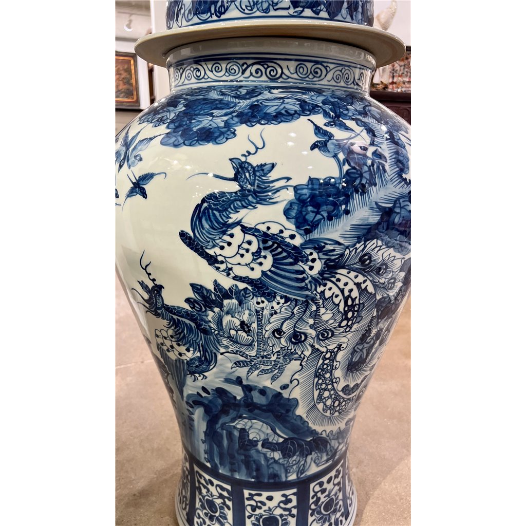 Danny's Fine Porcelain Home Decor Danny's Fine Porcelain Large Temple Foo Dog Jar Blue & White Flower -Due To the Product Size