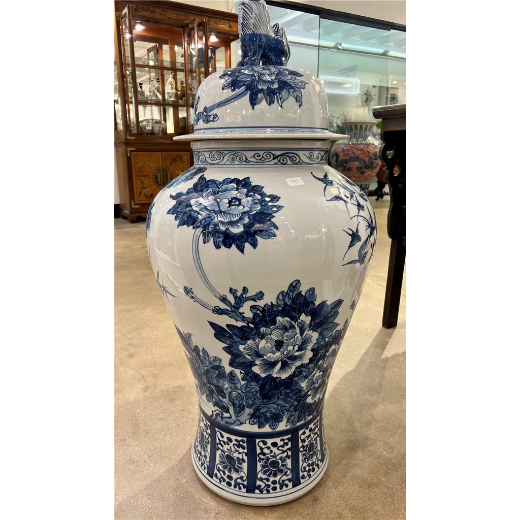 Danny's Fine Porcelain Home Decor Danny's Fine Porcelain Large Temple Foo Dog Jar Blue & White Flower -Due To the Product Size