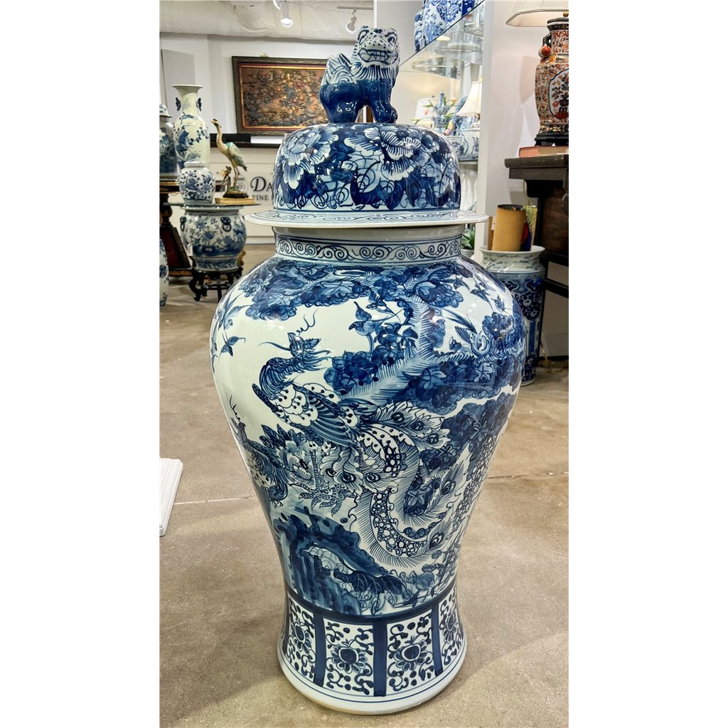 Danny's Fine Porcelain Home Decor Danny's Fine Porcelain Large Temple Foo Dog Jar Blue & White Flower -Due To the Product Size