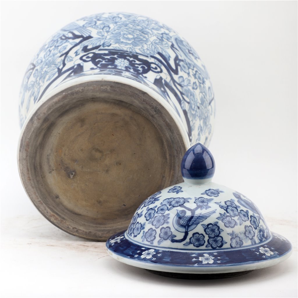 Danny's Fine Porcelain Home Decor Danny's Fine Porcelain Lidded Warrier Jar - Florals - Blue And White Classic 50847