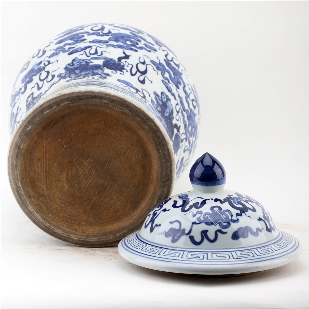 Danny's Fine Porcelain Home Decor Danny's Fine Porcelain Lidded Warrier Jar - Lions - Blue And White Classic 50846