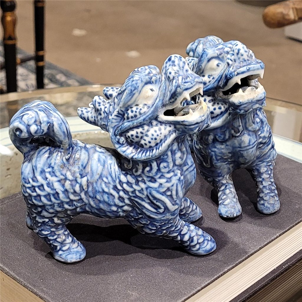Danny's Fine Porcelain Home Decor Danny's Fine Porcelain Lion -Smaller-Pair 50826