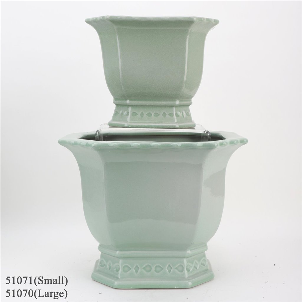 Danny's Fine Porcelain Home Decor Danny's Fine Porcelain Octagonal Footed Planter - Light Green (large)