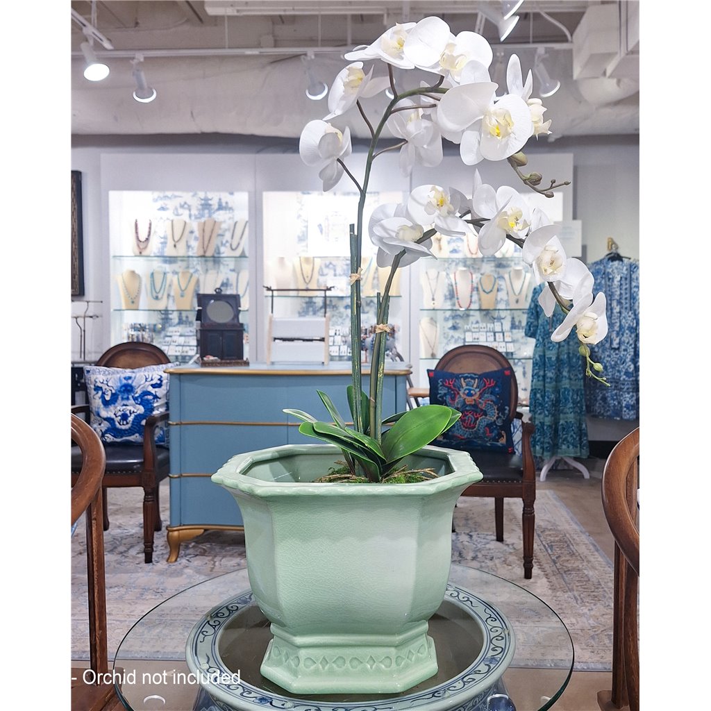 Danny's Fine Porcelain Home Decor Danny's Fine Porcelain Octagonal Footed Planter - Light Green (large)