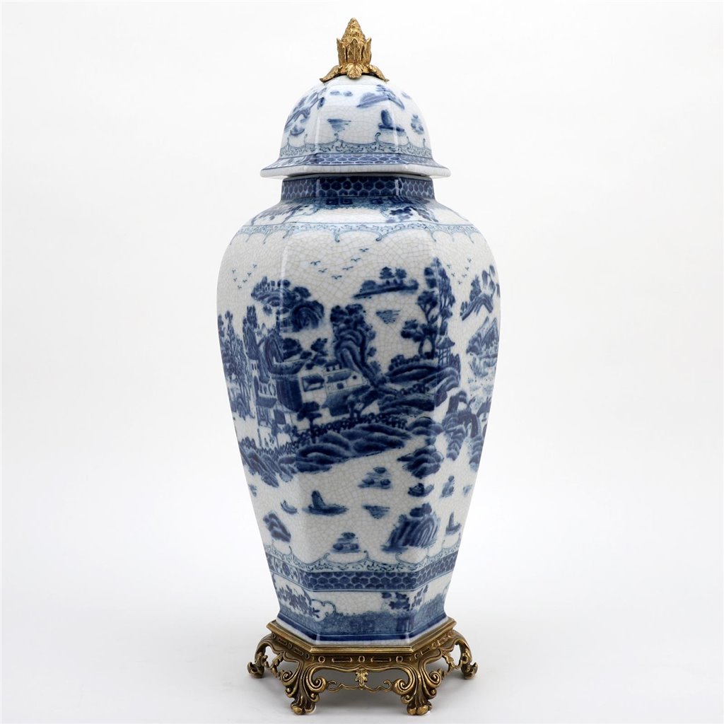 Danny's Fine Porcelain Home Decor Danny's Fine Porcelain Octagonal Lidded Jar With Bronze Ormolu- Blue Willow 60370