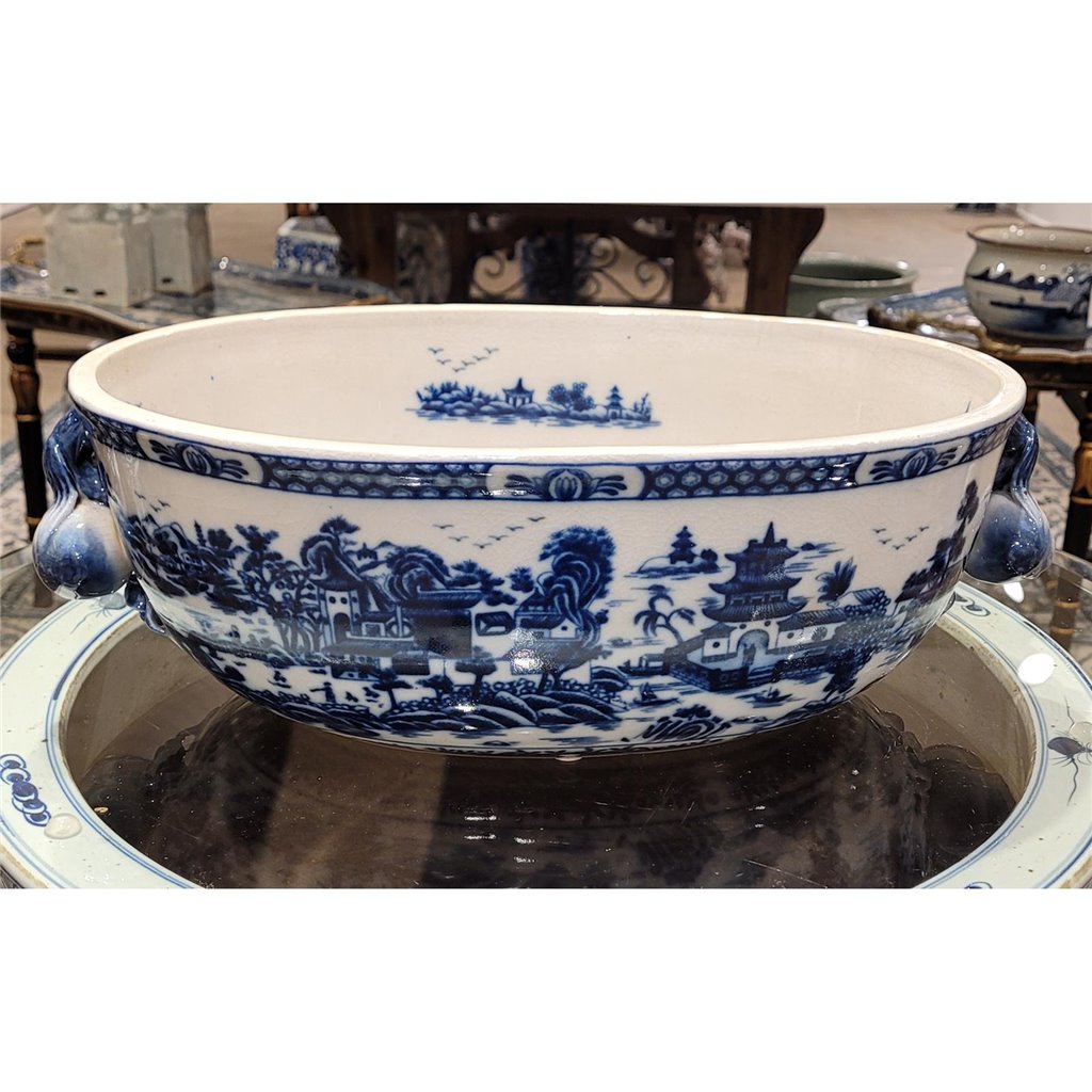 Danny's Fine Porcelain Home Decor Danny's Fine Porcelain Oval Basin 13668