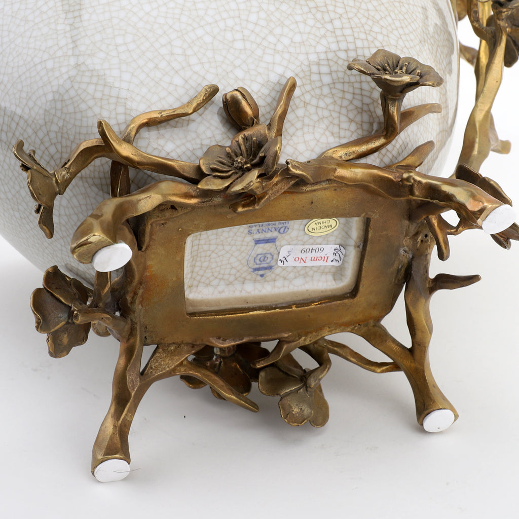 Danny's Fine Porcelain Home Decor Danny's Fine Porcelain Porcelain Basin With Bronze Ormolu - White Crackle 60409