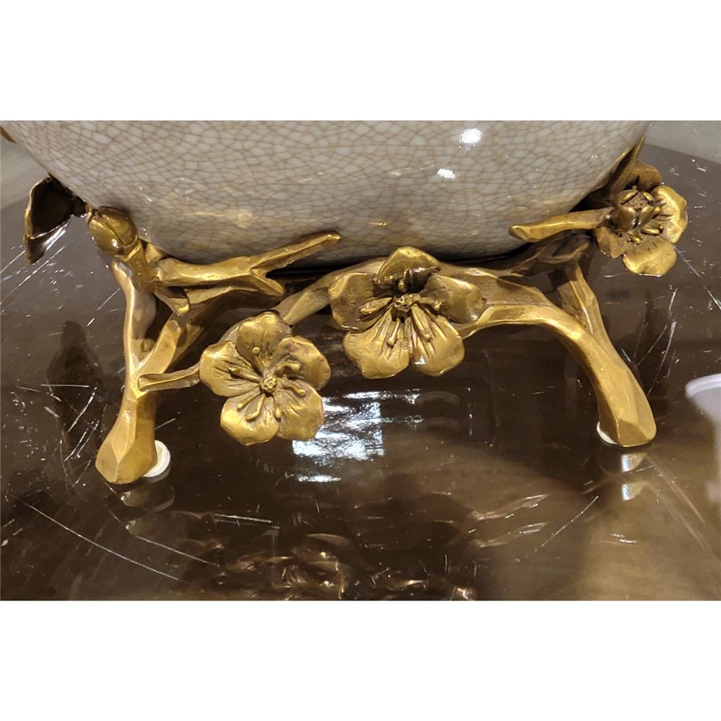 Danny's Fine Porcelain Home Decor Danny's Fine Porcelain Porcelain Basin With Bronze Ormolu - White Crackle 60409