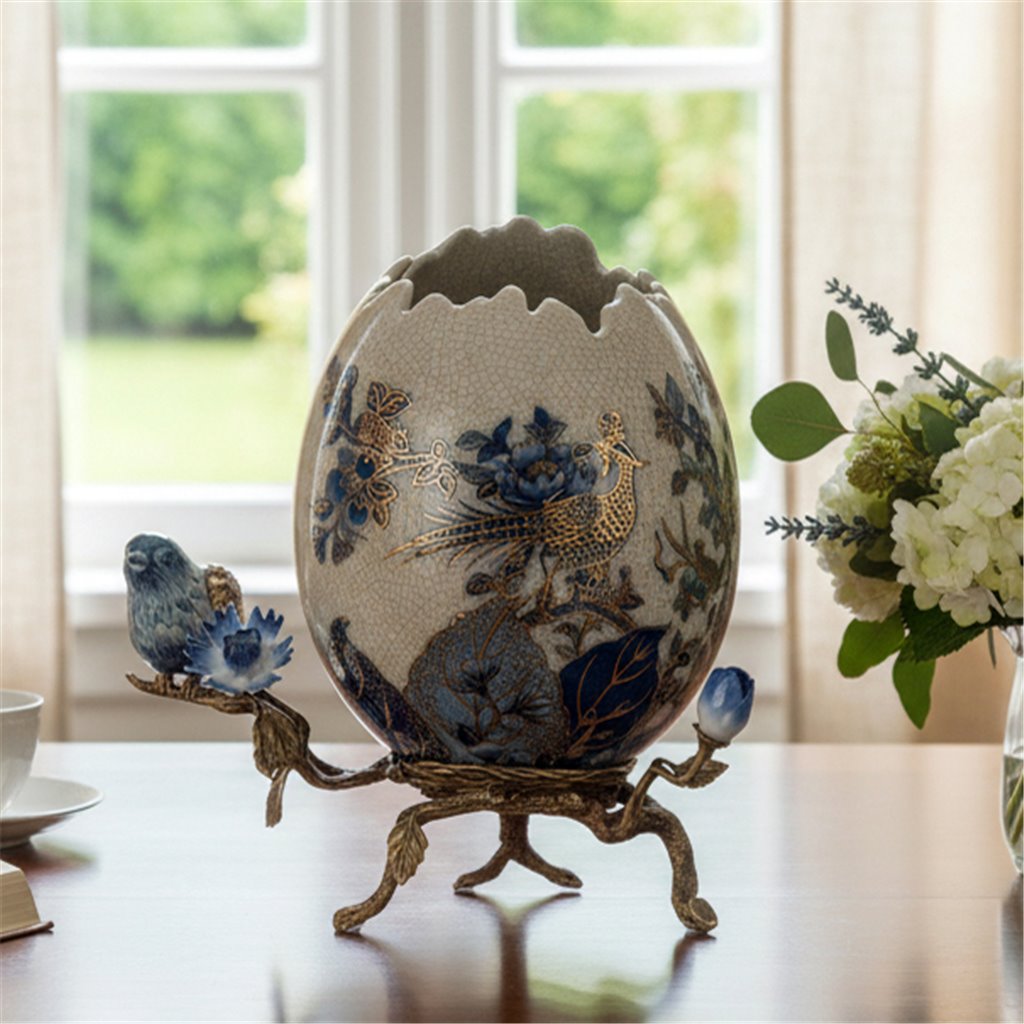 Danny's Fine Porcelain Home Decor Danny's Fine Porcelain Porcelain Egg-Shaped Cachepot