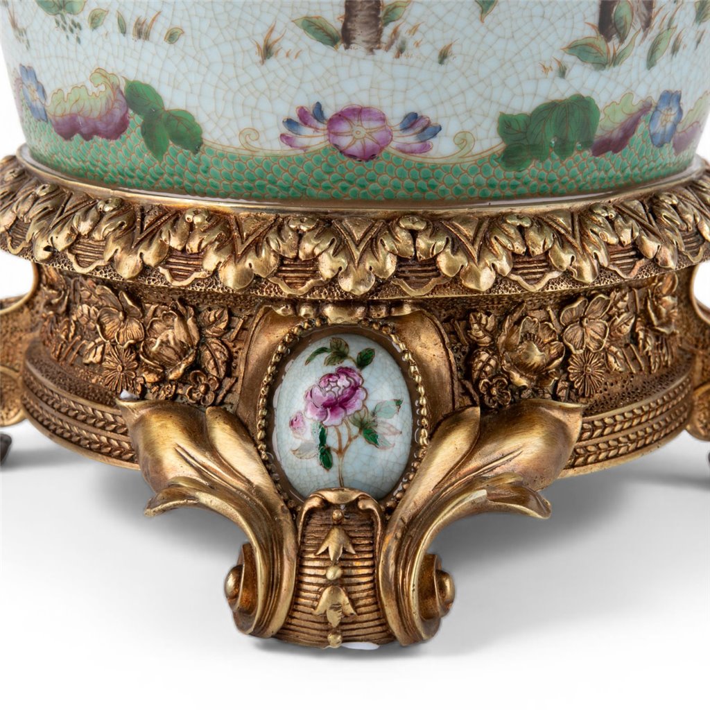 Danny's Fine Porcelain Home Decor Danny's Fine Porcelain Porcelain Elegant Vase