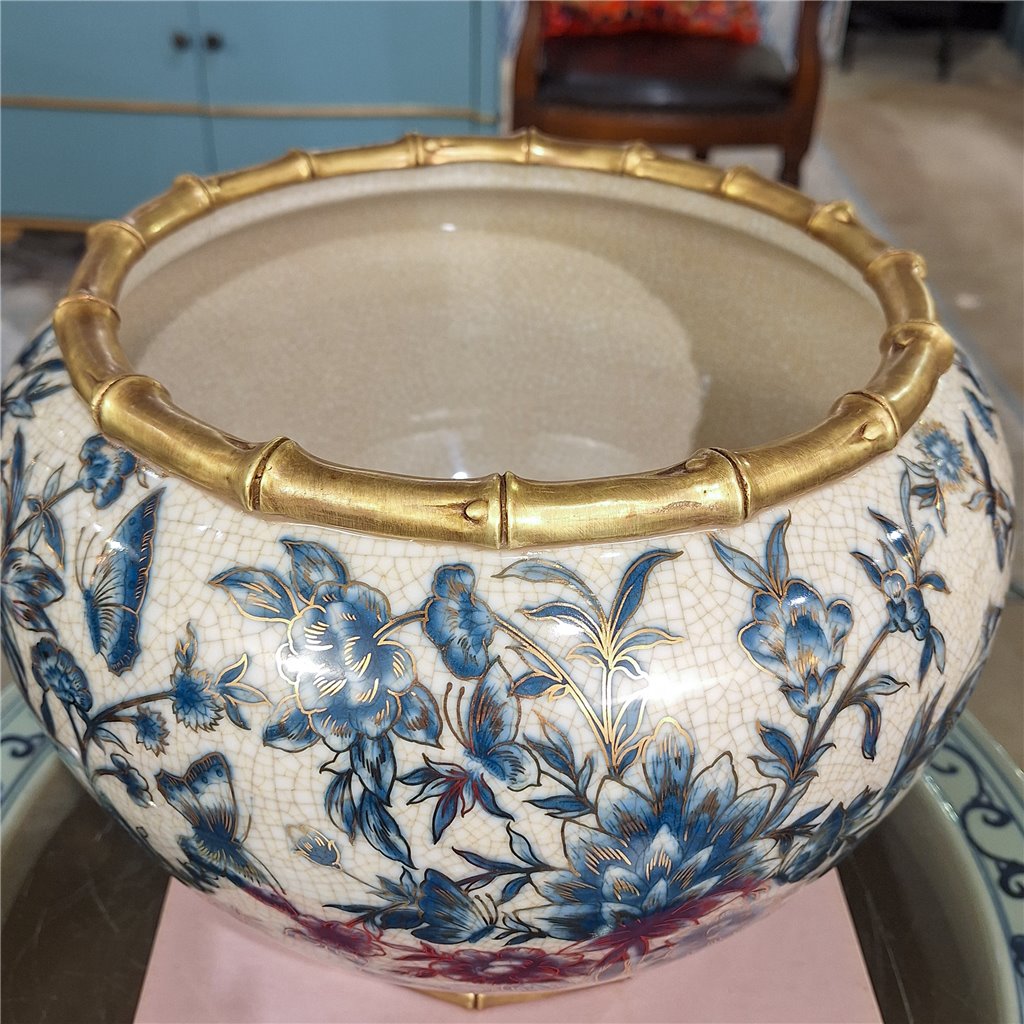 Danny's Fine Porcelain Home Decor Danny's Fine Porcelain Porcelain Floral Round Planter