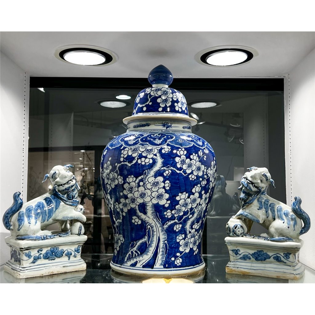 Danny's Fine Porcelain Home Decor Danny's Fine Porcelain Porcelain Lidded Warrior Jar - Blue And White Plum Flower 50986