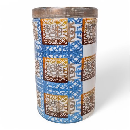 Danny's Fine Porcelain Home Decor Danny's Fine Porcelain Porcelain Round Box Portrait Iv - B966 - CLOSEOUT SAMPLE SALE
