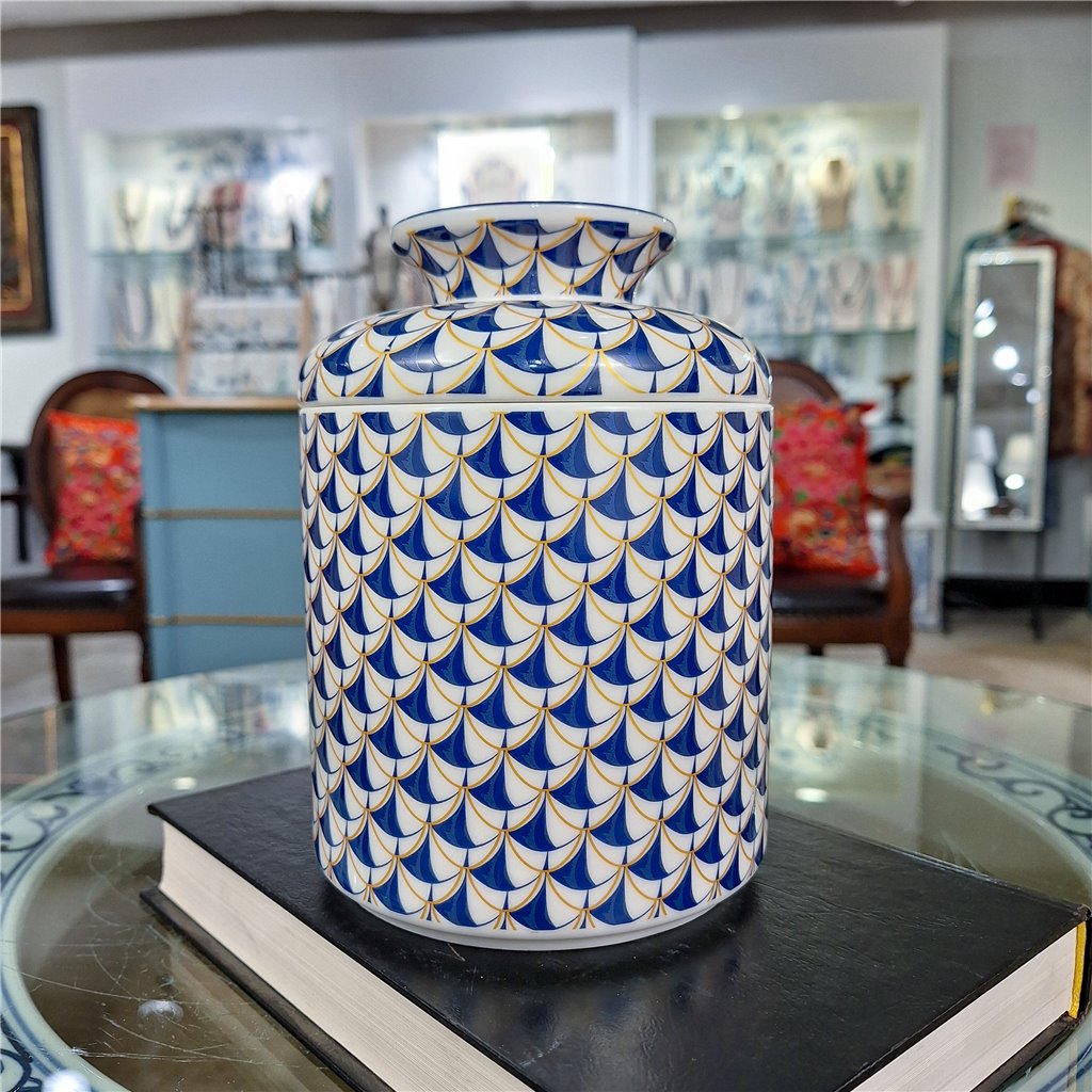 Danny's Fine Porcelain Home Decor Danny's Fine Porcelain Porcelain Round Tissue Box-Blue Fishnet