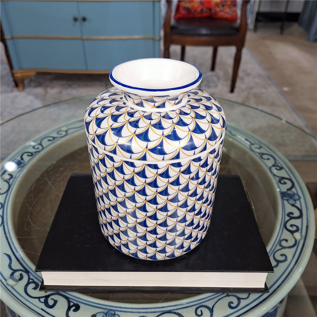 Danny's Fine Porcelain Home Decor Danny's Fine Porcelain Porcelain Round Tissue Box-Blue Fishnet