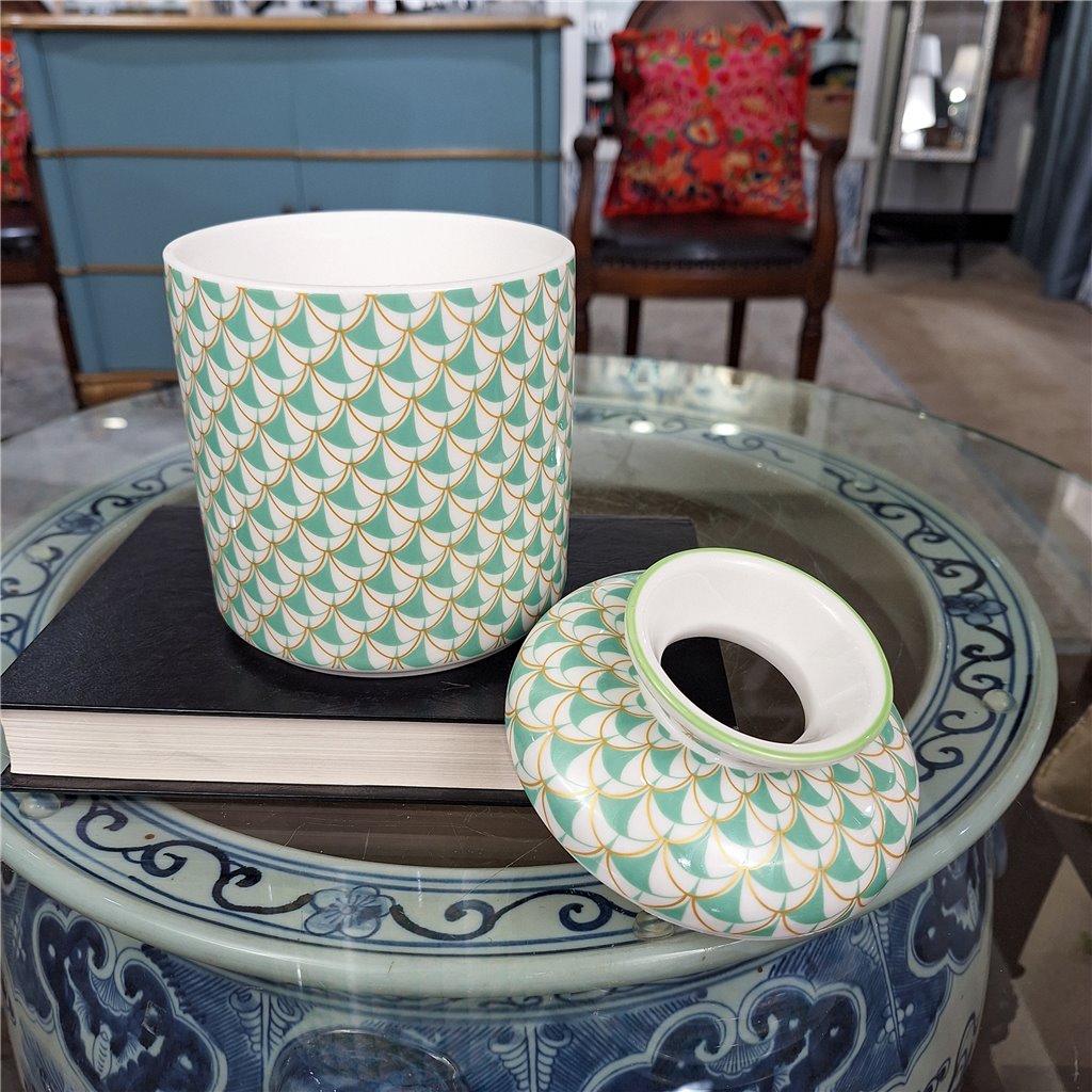 Danny's Fine Porcelain Home Decor Danny's Fine Porcelain Porcelain Round Tissue Box-Teal Fishnet