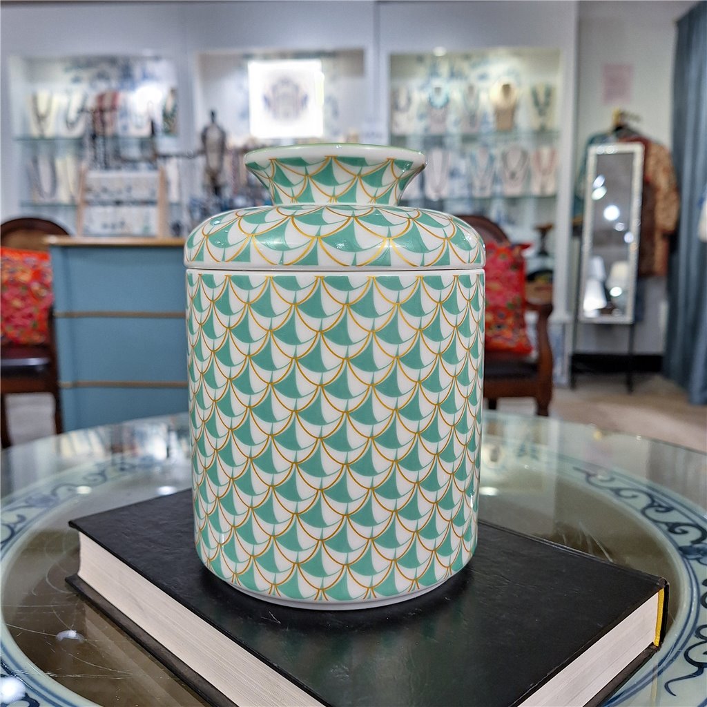 Danny's Fine Porcelain Home Decor Danny's Fine Porcelain Porcelain Round Tissue Box-Teal Fishnet