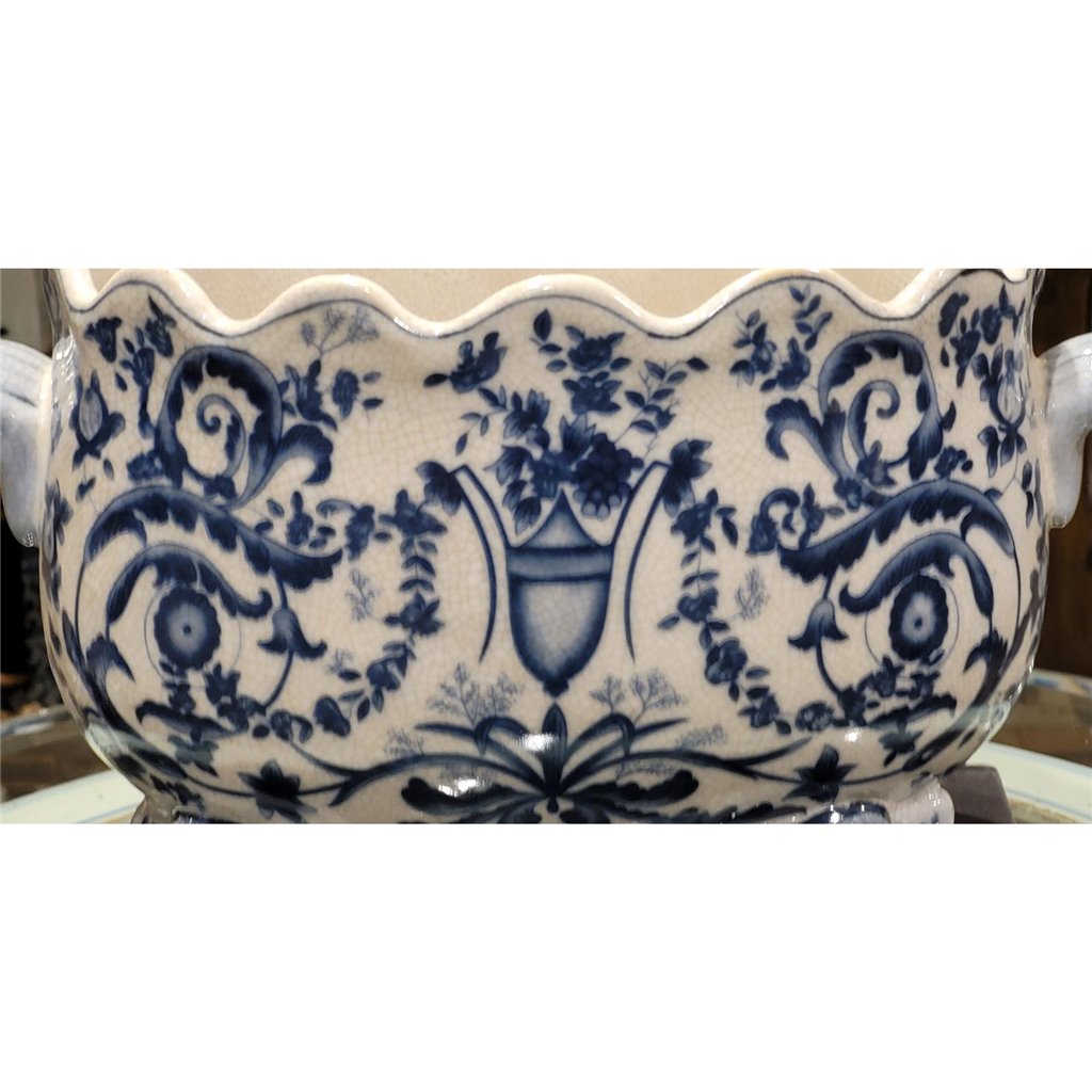 Danny's Fine Porcelain Home Decor Danny's Fine Porcelain Porcelain Scallop Edged Basin - Casey Azure 13971