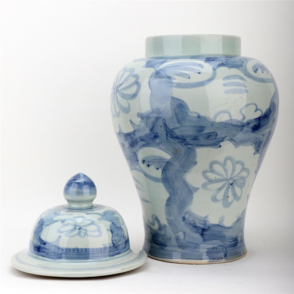 Danny's Fine Porcelain Home Decor Danny's Fine Porcelain Porcelain Temple Jar - Blue And White Mud Stepping Style 51100