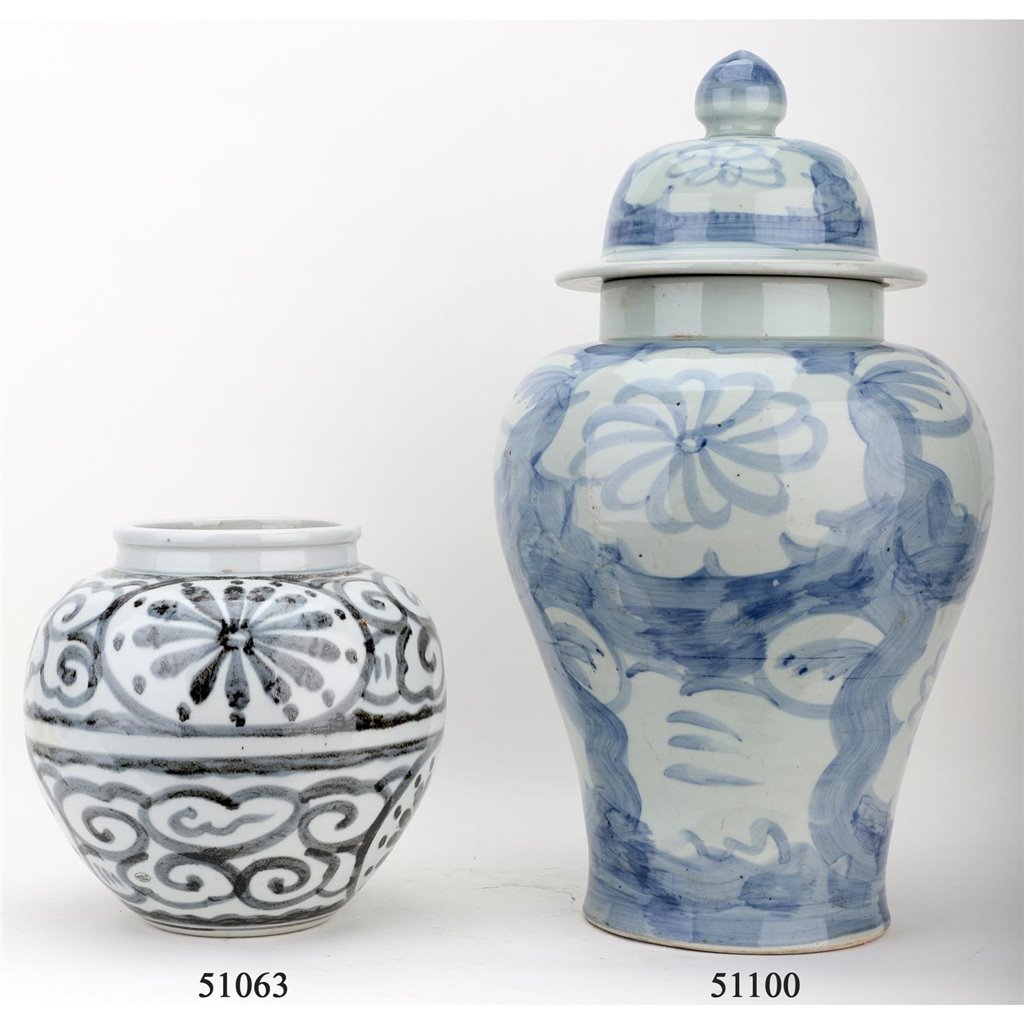 Danny's Fine Porcelain Home Decor Danny's Fine Porcelain Porcelain Temple Jar - Blue And White Mud Stepping Style 51100