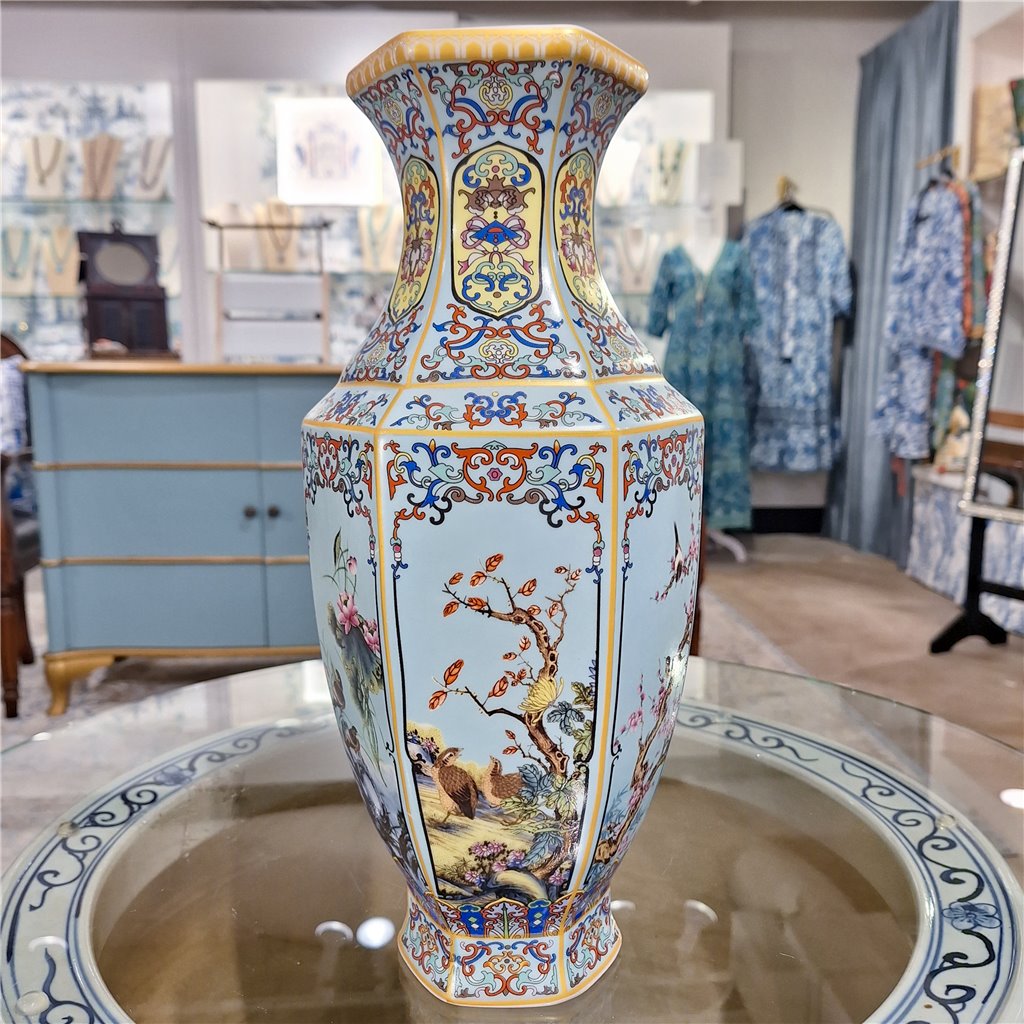 Danny's Fine Porcelain Home Decor Danny's Fine Porcelain Red Porcelain Hexagonal Vase – Bird & Floral Motif